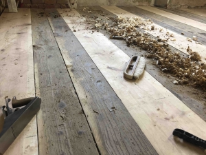 PROJEKTS · · · Oleru muižas kungu mājas 18.gadsimta grīdas restaurācja